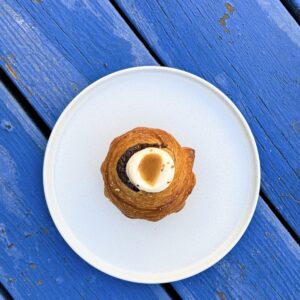 Šokolaadine pralinee croissant